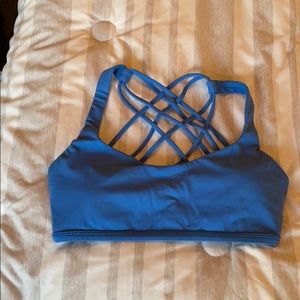 Lululemon free to be wild bra